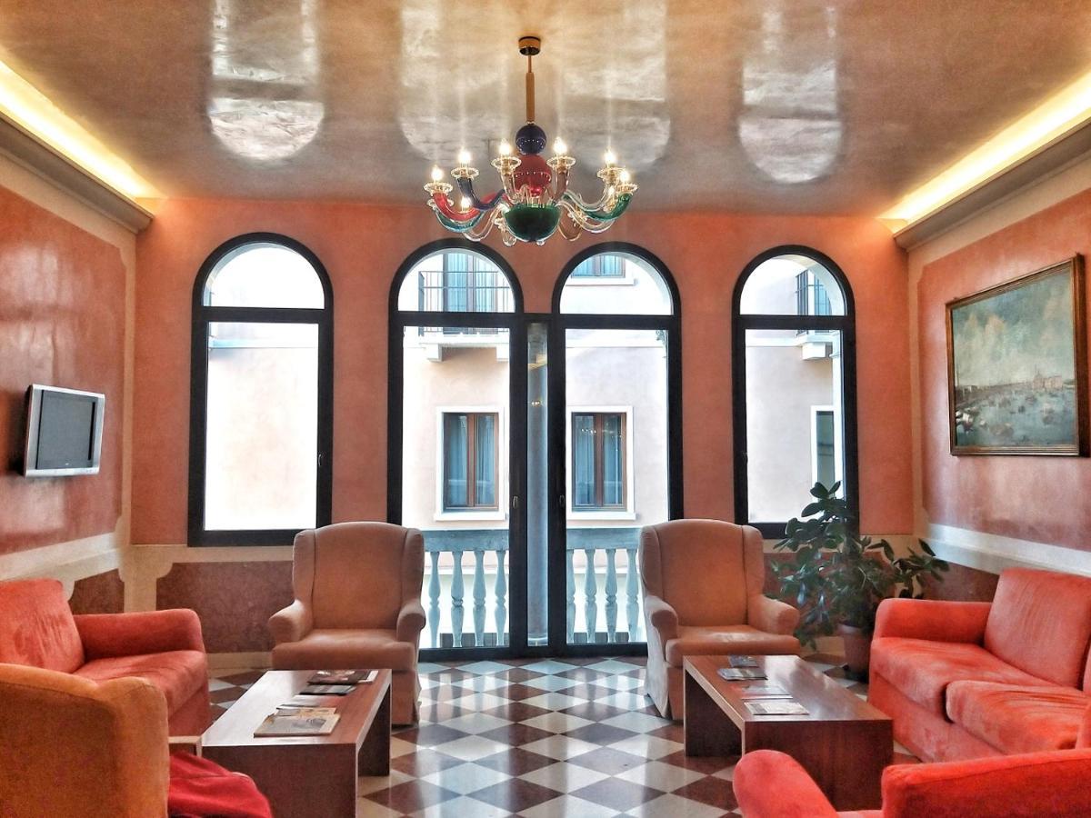Hotel Nazionale Венеция Экстерьер фото