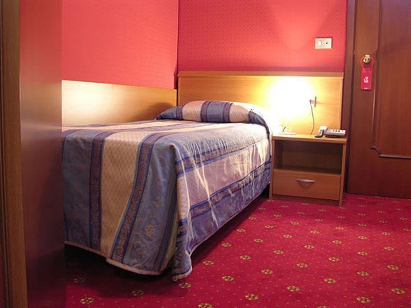 Hotel Nazionale Венеция Экстерьер фото