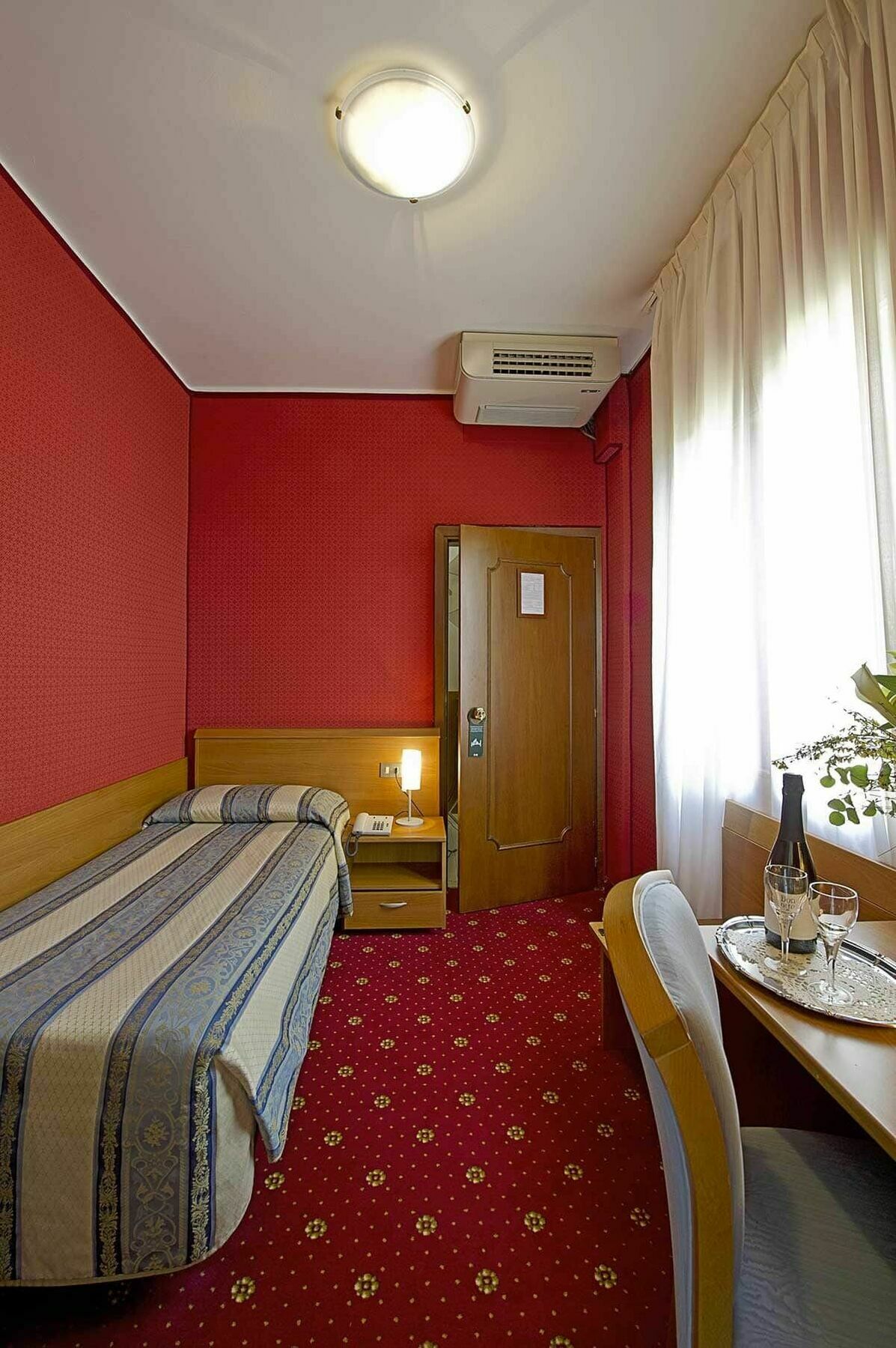 Hotel Nazionale Венеция Экстерьер фото
